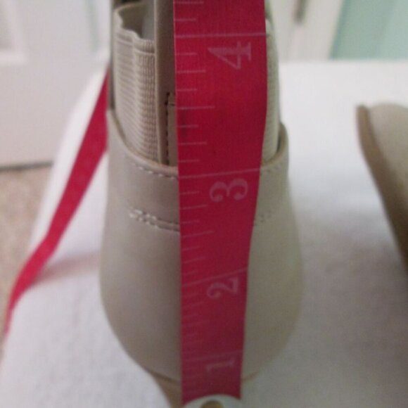 NWT/NWOB DV by Dolce Vita GERDY Ankle Bootie-Stacked Wedge Heel-Various-Beige - Picture 13 of 14